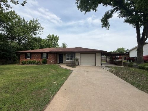 1311 Royal Dr, Bentonville, AR, 72712-6467 | Card Image