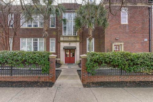 705 Maple St, Columbia, SC, 29205-1752 | Card Image