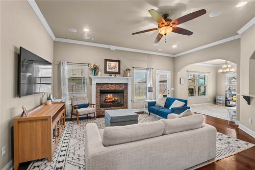 1261 Chattie Dr, Centerton, AR, 72719-7304 | Card Image