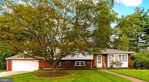 6 Hickory Hill Dr, EWING, NJ, 08618-1008 | Card Image