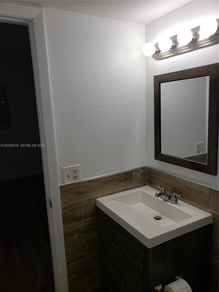 Residential Lease in Miami 2