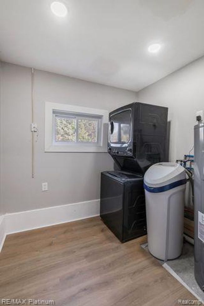 8001 Beecher Rd, House other with 4 bedrooms, 2 bathrooms and null parking in Clayton Twp MI | Image 19