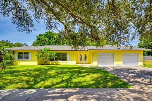 104 S Hercules Ave, Clearwater, FL, 33765-3611 | Card Image