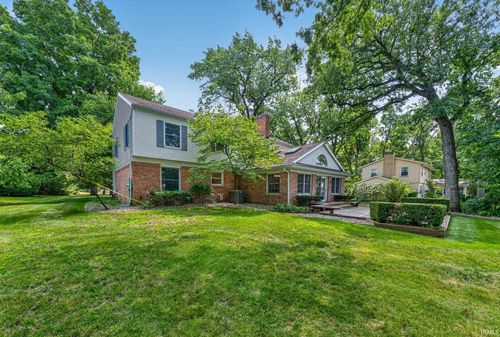 56039 Rio Lindo Dr, Elkhart, IN, 46514-1117 | Card Image