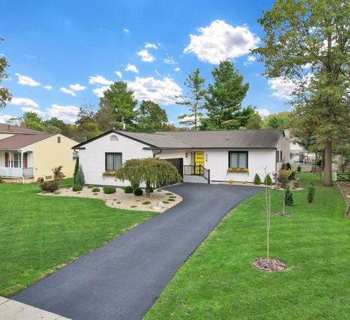 424 Cumberland Dr, Columbus, OH, 43213-2061 | Card Image