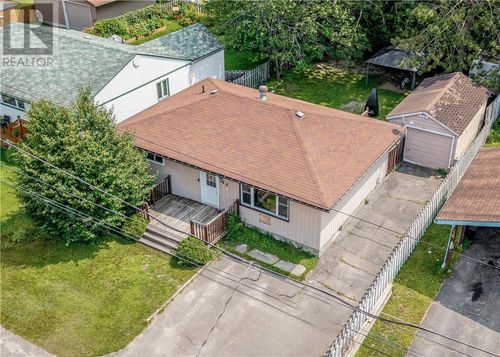 44 Highland Cres, Capreol, ON, P0M1H0 | Card Image