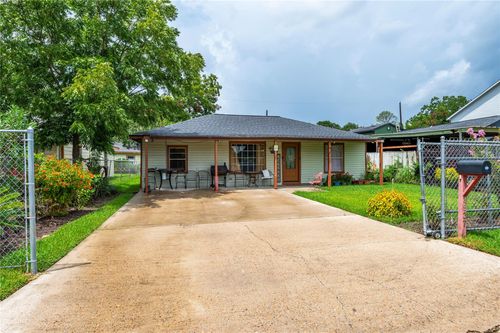 4937 Bataan Rd, Houston, TX, 77033-2603 | Card Image