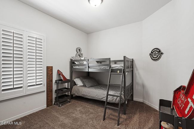 12801 Woolstone-31 | Image 33