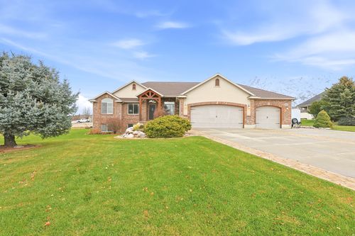 860 W 8100 S, Willard, UT, 84340-9108 | Card Image