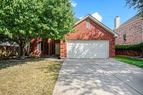 605 Fossil Wood Dr, Saginaw, TX, 76179-6356 | Card Image