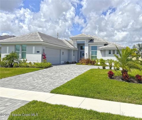 5733 Bent Pine Sq, Vero Beach, FL, 32967-7529 | Card Image