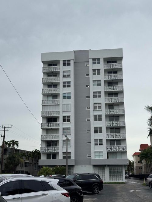 209-3113 S Ocean Dr, Hallandale Beach, FL, 33009-7258 | Card Image