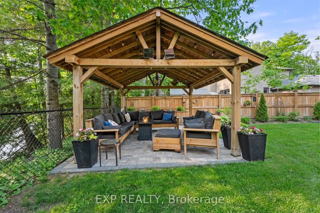 2 Birch Knoll Rd, House other with 5 bedrooms, 3 bathrooms and 5 parking in Sutton West ON | Image 40