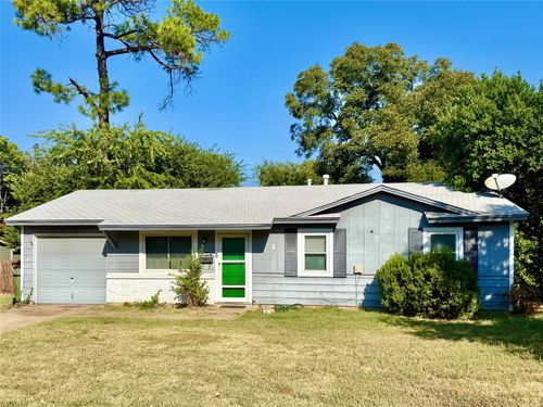 1804 England Rd, Arlington, TX, 76013-1611 | Card Image