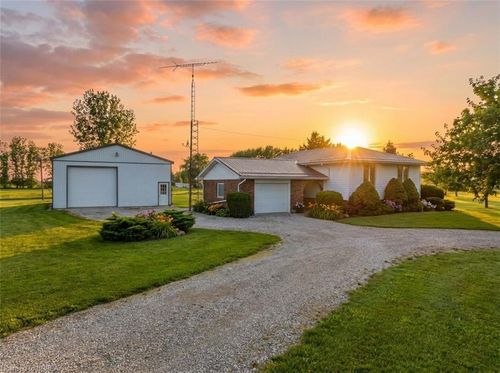 1805 County Line, Waterford, ON, N0E1Y0 | Card Image