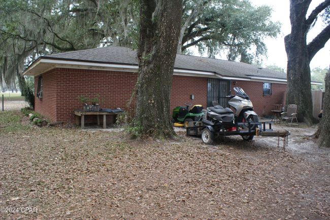 5728 Snowhill Rd, House other with 2 bedrooms, 2 bathrooms and null parking in Malone FL | Image 14