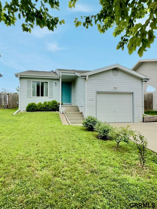 2000 Nw 57th St, Lincoln, NE, 68528-1853 | Card Image