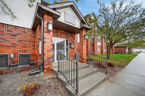 2106-6440 Ep True Pkwy, West Des Moines, IA, 50266-5251 | Card Image
