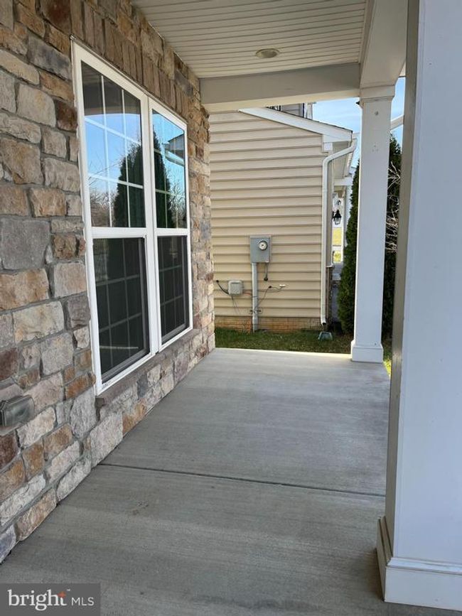 26 Tollerton Trl, House other with 3 bedrooms, 3 bathrooms and null parking in Falling Waters WV | Image 5