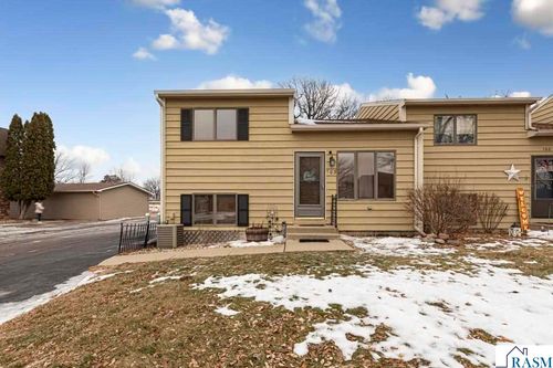 apt-103-1700 Pleasant View Dr, North Mankato, MN, 56003-1615 | Card Image