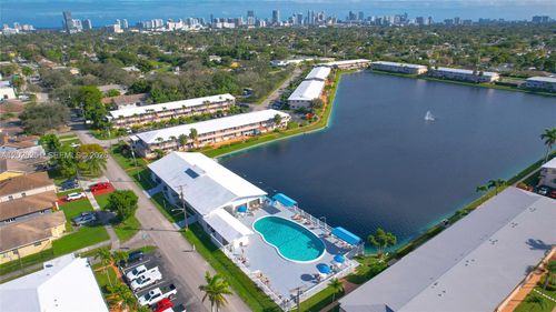 4b-820 Sw 11 Street, Hallandale Beach, FL, 33009 | Card Image