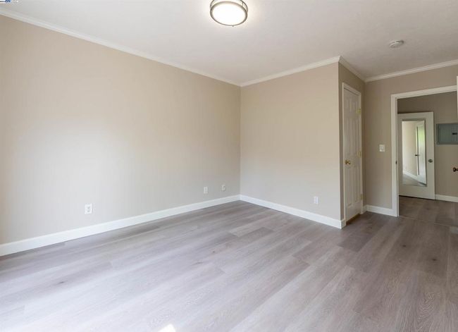 18355 Carlton Ave, House other with 2 bedrooms, 1 bathrooms and null parking in Castro Valley CA | Image 9
