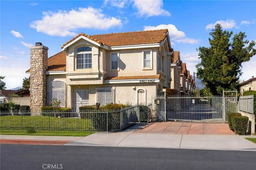 10427 Bodger St, El Monte, CA, 91733-1313 | Card Image