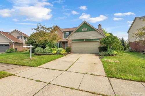 45447 Michael Ct, Canton, MI, 48188-2208 | Card Image