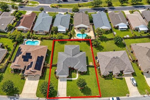9716 Misty Meadow Ln, Navarre, FL, 32566-4827 | Card Image
