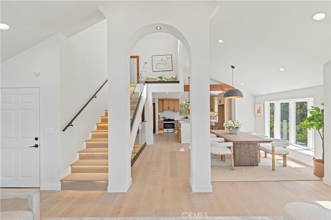 8280 Grand View Dr, House other with 3 bedrooms, 4 bathrooms and 2 parking in LOS ANGELES CA | Image 9