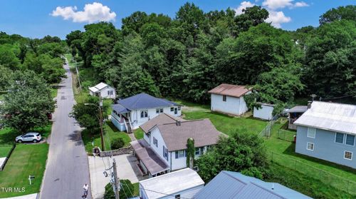 421 Duncan Street, Newport, TN, 37821 | Card Image