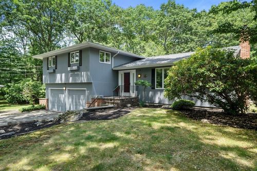 20 Captains Way, Lakeville, MA, 02347-1329 | Card Image