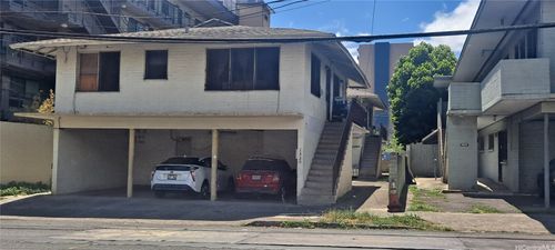 1320 Pensacola St, Honolulu, HI, 96814-1138 | Card Image