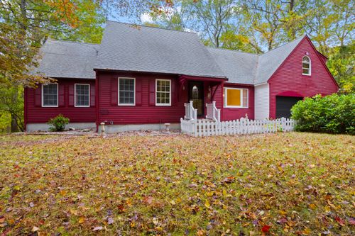 698 Brayman Hollow Rd, Pomfret Center, CT, 06259-1009 | Card Image