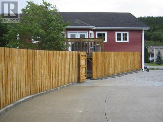 126 Georgetown Rd, House other with 3 bedrooms, 4 bathrooms and null parking in Corner Brook NL | Image 32