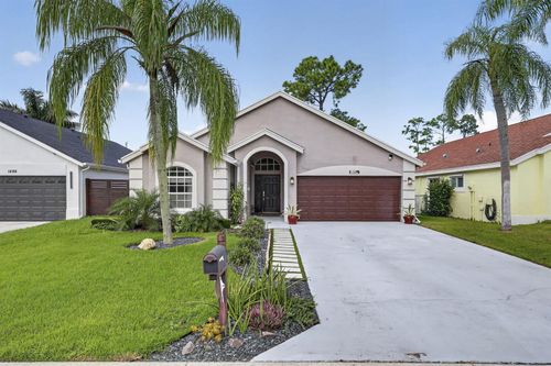 1504 Lake Breeze Dr, Wellington, FL, 33414-7957 | Card Image