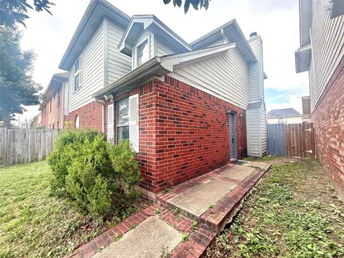 8619 Rustling Lvs Dr, Houston, TX, 77083-6861 | Card Image
