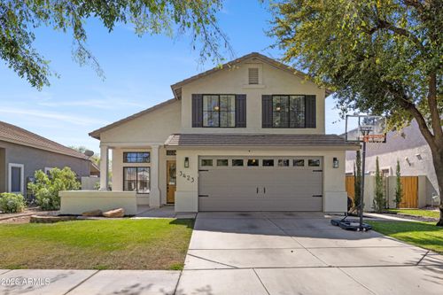 3423 E Linda Ln, Gilbert, AZ, 85234-4212 | Card Image