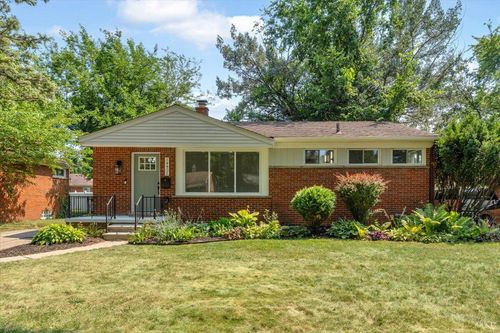 14421 Rosemary Blvd, Oak Park, MI, 48237-1949 | Card Image