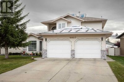 6027 69 Ave, House other with 4 bedrooms, 4 bathrooms and 4 parking in Rocky Mountain House AB | Image 2