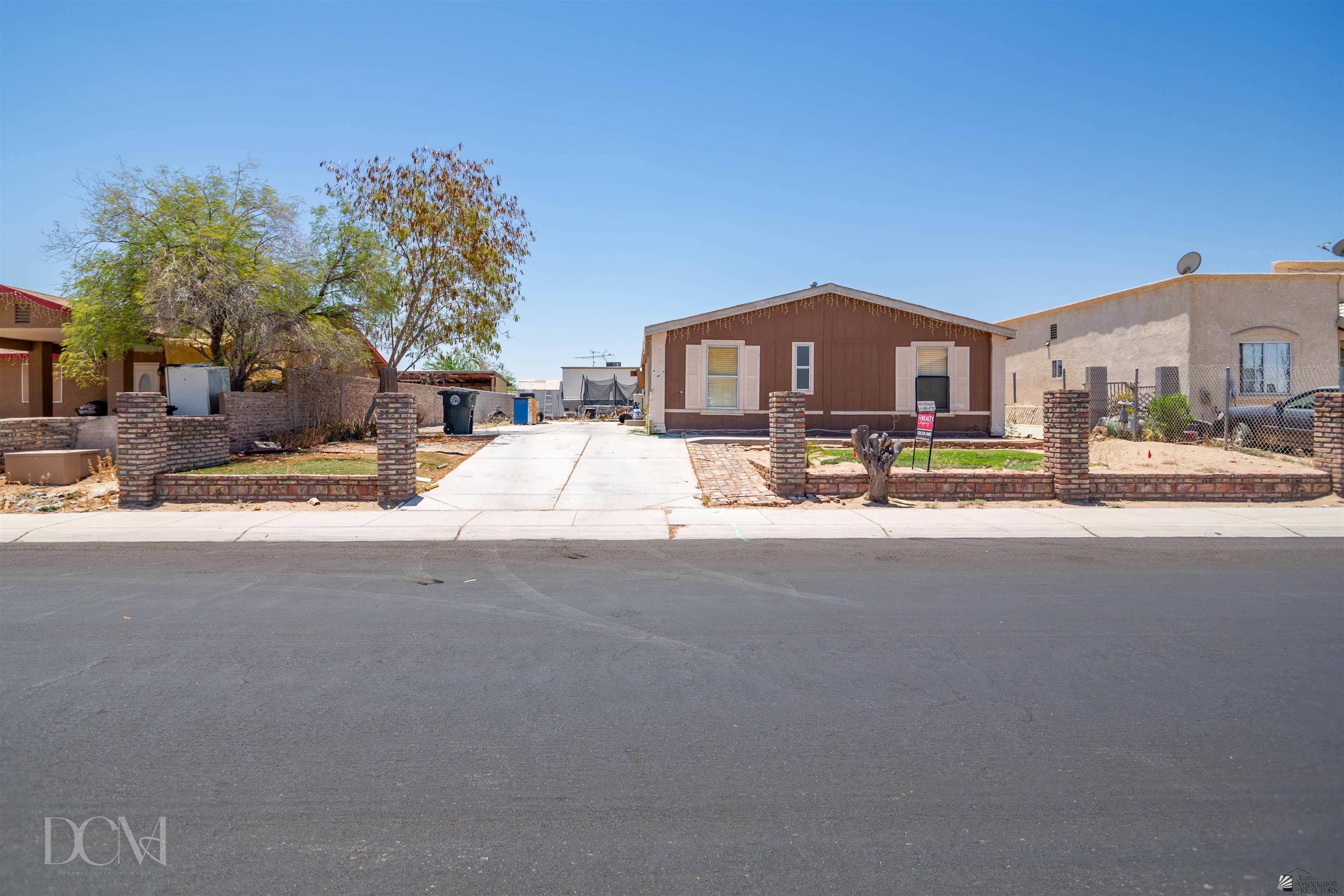 B St, San Luis, AZ 85336