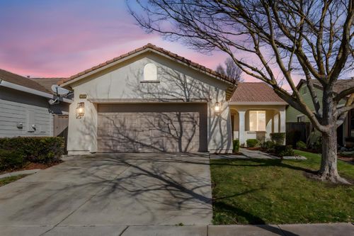 2221 Bay Horse Lane, Sacramento, CA, 95835 | Card Image