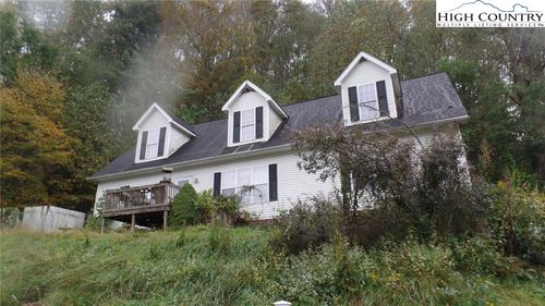 1073 Ed Little Rd, Warrensville, NC, 28693-9143 | Card Image