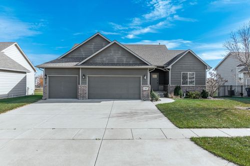 2806 N Woodridge St, Wichita, KS, 67226-4614 | Card Image