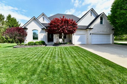 1708 Woodcroft Ct, Greenwood, IN, 46143-8413 | Card Image