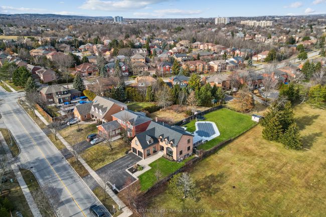 1585 Kerns Rd, House other with 7 bedrooms, 4 bathrooms and 6 parking in Burlington ON | Image 37