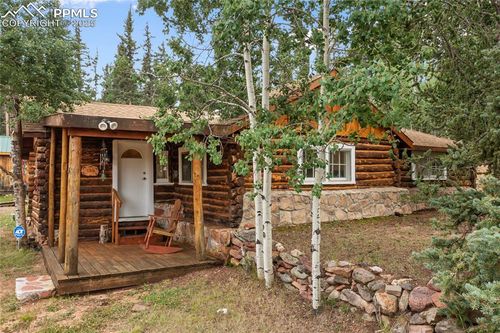 135 Daniwood Grv, Florissant, CO, 80816-5805 | Card Image