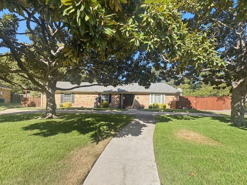 1100 Navaho Trl, Richardson, TX, 75080-3938 | Card Image