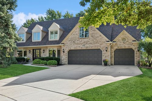 3004 Bennett Dr, Naperville, IL, 60564-5173 | Card Image