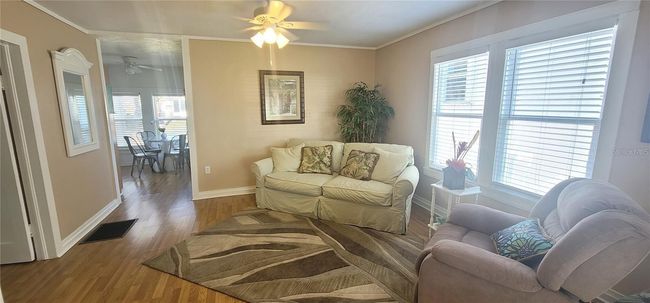 327 4 Th St W, House other with 2 bedrooms, 2 bathrooms and null parking in Palmetto FL | Image 6